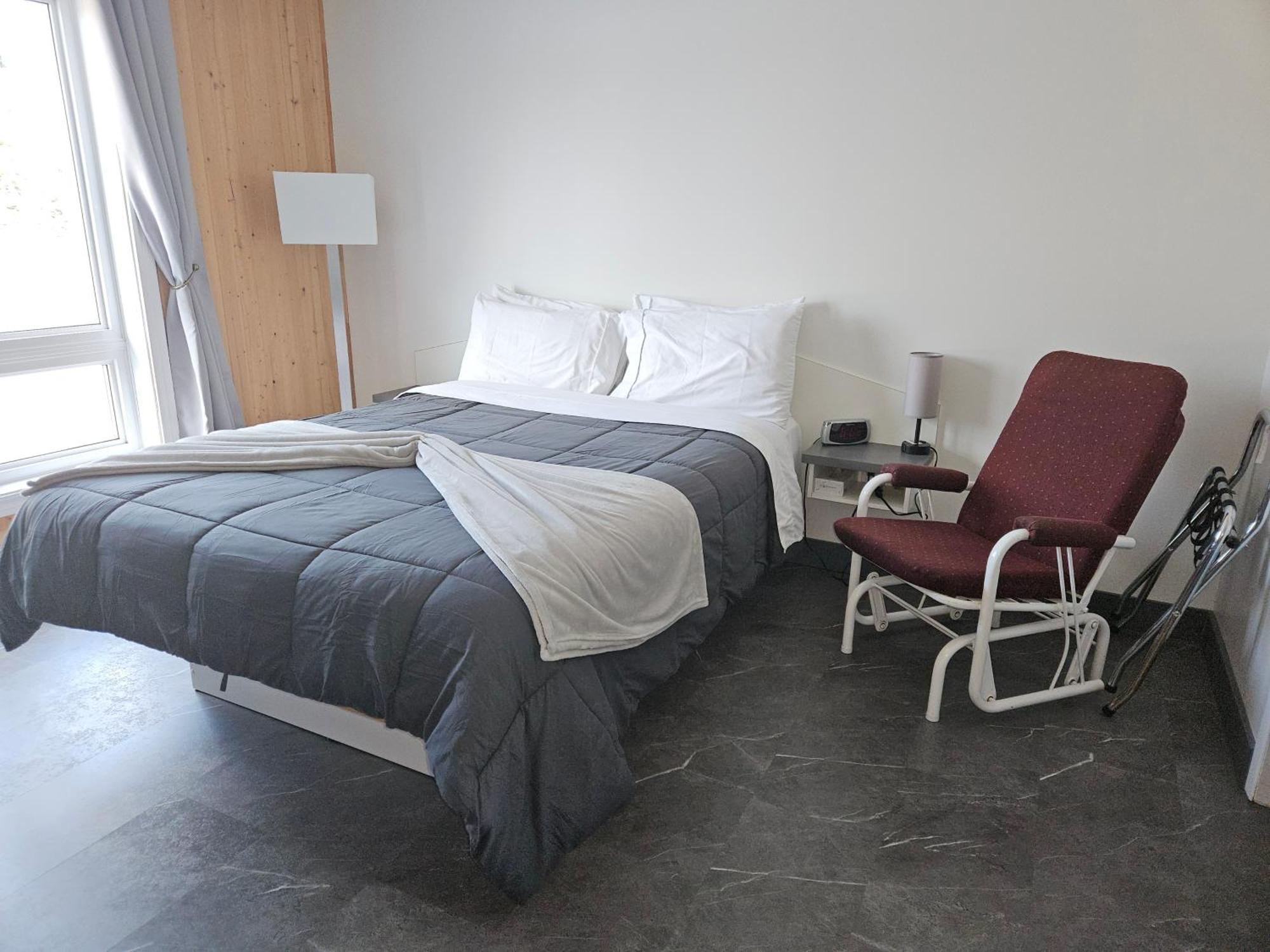 Hotel Auberge St-Felicien Saint-Félicien Eksteriør bilde